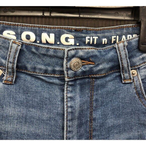 S.O.N.G Fit N Flare Junior Denim Jeans 13/31 Factory Destroyed Distressed - Picture 4 of 15